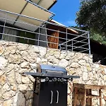 Black Goat アパート *